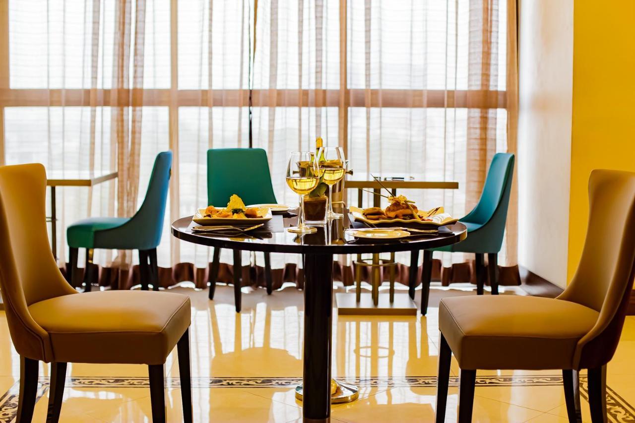 Royal Residences By Design Union Aliayabiagba Ngoại thất bức ảnh