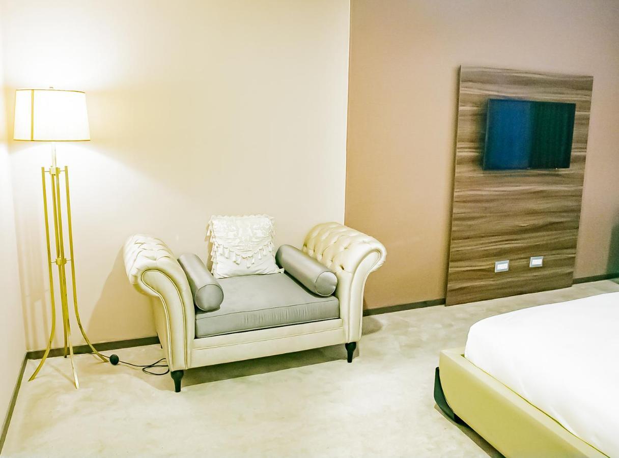 Royal Residences By Design Union Aliayabiagba Ngoại thất bức ảnh